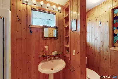 29 Carol Street, Danbury, CT 06810 - Photo 20