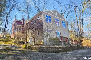 29 Carol St, Danbury, CT 06810 - Photo 1