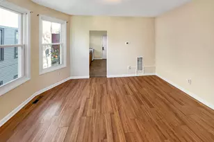 34 Wolcott St, New Haven, CT 06513 - Photo 2