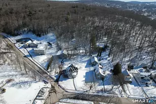 160 Williams Ave, Winchester, CT 06098 - Photo 2