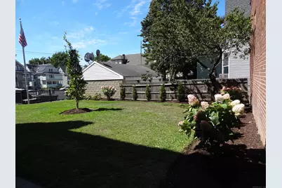 2806 Fairfield Avenue #201, Bridgeport, CT 06605 - Photo 18