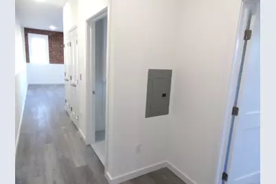 2806 Fairfield Avenue #201, Bridgeport, CT 06605 - Photo 10