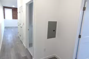 2806 Fairfield Ave, Bridgeport, CT 06605 - Photo 10