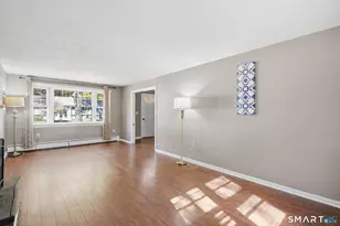 17 Douglas Dr, Enfield, CT 06082 - Photo 10