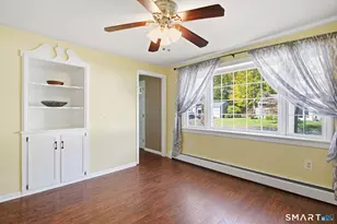 17 Douglas Dr, Enfield, CT 06082 - Photo 12