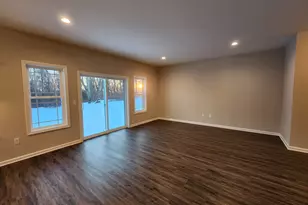 22 Lombard Cir, North Haven, CT 06473 - Photo 8