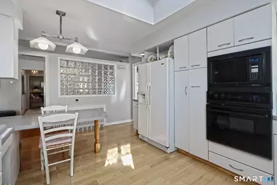 11 Woodruff Street, West Haven, CT 06516 - Photo 18