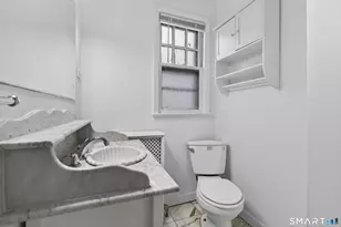 1440 Wood Ave, Bridgeport, CT 06604 - Photo 18