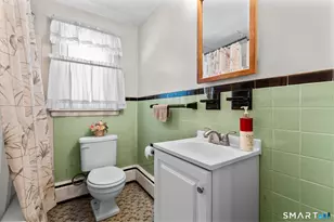 704 Franklin Ave, Hartford, CT 06114 - Photo 28