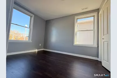 26 Clarence Street #2, Bridgeport, CT 06608 - Photo 6