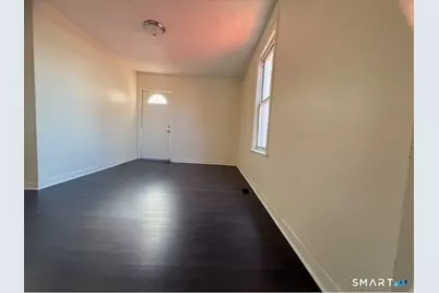 26 Clarence Street #1, Bridgeport, CT 06608 - Photo 10