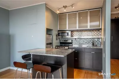 1 Gold Street #APT 23F, Hartford, CT 06103 - Photo 10