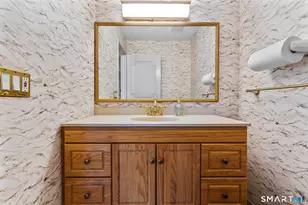 43 Hampton Park, Branford, CT 06405 - Photo 12