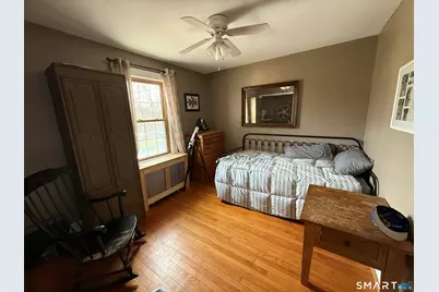 2 Harbor View Avenue, Waterford, CT 06385 - Photo 20