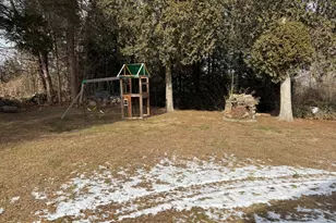 2 Harbor View Ave, Waterford, CT 06385 - Photo 36