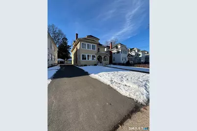 9 Bretton Road #2, West Hartford, CT 06119 - Photo 2