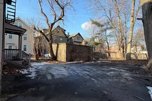 733 Elm St, New Haven, CT 06511 - Photo 10