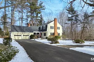 10 Heritage Ln, Stamford, CT 06903 - Photo 2