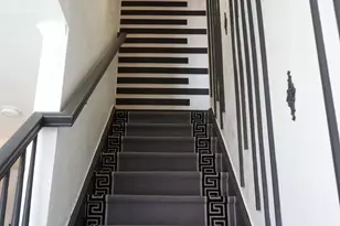 207 Ridgefield Ave, Waterbury, CT 06705 - Photo 16