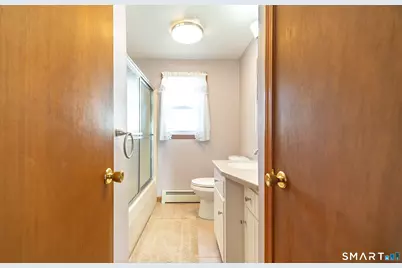 186 Kensington Avenue, New Britain, CT 06051 - Photo 12