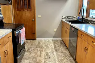 310 Roseland Park Rd, Woodstock Valley, CT 06281 - Photo 4