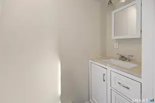 70 Coleman St, West Haven, CT 06516 - Photo 26