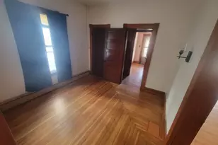 320 Olivia St, Derby, CT 06418 - Photo 4