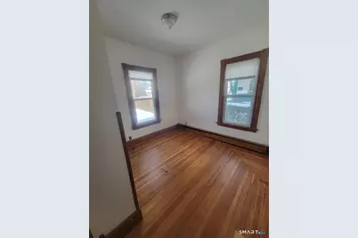 320 Olivia Street, Derby, CT 06418 - Photo 2