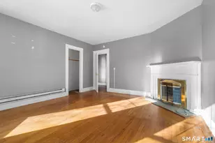 484 Waterville St, Waterbury, CT 06710 - Photo 4