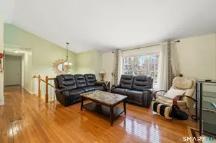 1020 Shepard Ave, Hamden, CT 06514 - Photo 14