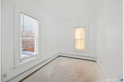 218 Martin Street, Hartford, CT 06120 - Photo 38