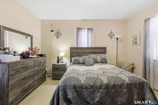 218 Martin St, Hartford, CT 06120 - Photo 14