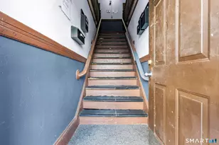 10 Warner St, Hartford, CT 06114 - Photo 10