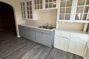 409 Main St, Cromwell, CT 06416 - Photo 1