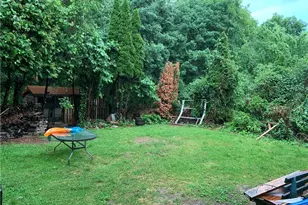 15 Spring Hill Ave, Norwalk, CT 06850 - Photo 2