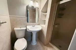 2 Washington Ct, Stamford, CT 06902 - Photo 12