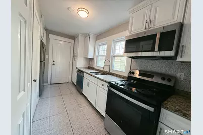 2 Washington Court #12, Stamford, CT 06902 - Photo 4