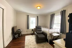 70 Woodbine St, Torrington, CT 06790 - Photo 4