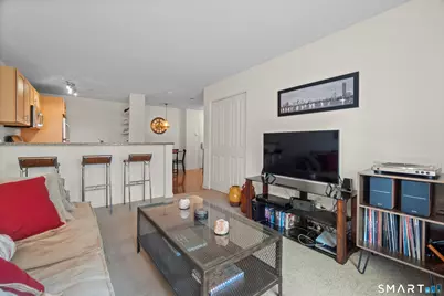 26 Schoolhouse Drive #204, West Hartford, CT 06110 - Photo 14