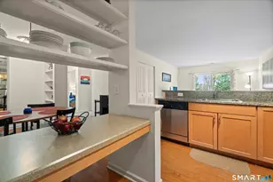 26 School House Dr, West Hartford, CT 06110 - Photo 8