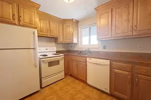 23 Amato Dr, South Windsor, CT 06074 - Photo 6