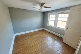96 Tudor St, Waterbury, CT 06704 - Photo 12