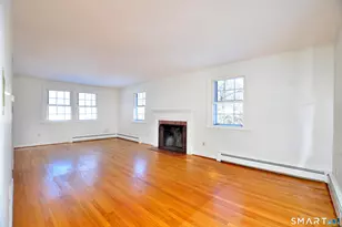 85 Lydall St, Manchester, CT 06042 - Photo 6