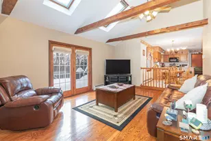 52 Tracey Ann Ct, Naugatuck, CT 06770 - Photo 10