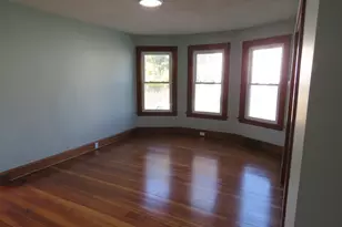 15 Hartford Ave, Enfield, CT 06082 - Photo 6