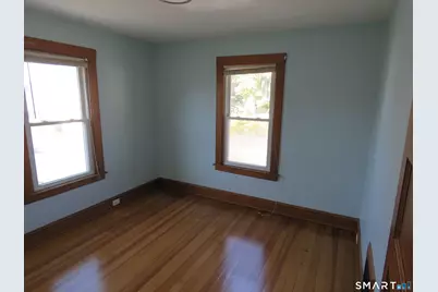 15 Hartford Avenue, Enfield, CT 06082 - Photo 10