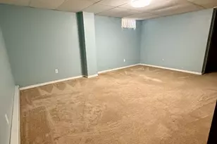 6 Stonegate Cir, Branford, CT 06405 - Photo 18