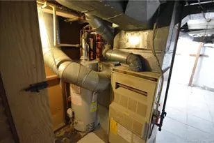 147 Freeman Ave, Stratford, CT 06614 - Photo 36