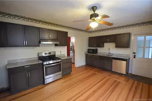 147 Freeman Ave, Stratford, CT 06614 - Photo 4