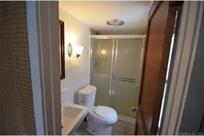 147 Freeman Avenue, Stratford, CT 06614 - Photo 32